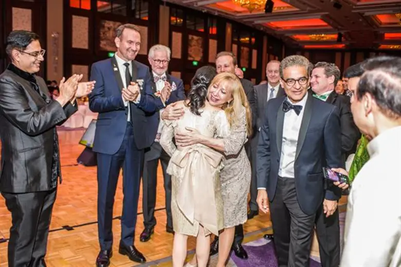 แพทย์หญิงไทยคนแรกคว้ารางวัล ผู้ที่มีความสามารถและมีผลงานวิจัยด้านการดูแลสุขภาพเส้นผมนานาชาติ