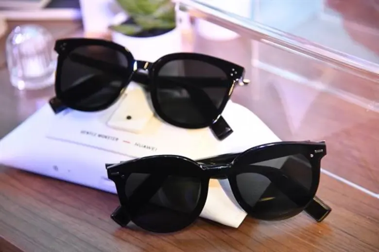 ล้วงลึกเบื้องหลังแว่นตาสุดอัจฉริยะของ HUAWEI x Gentle Monster