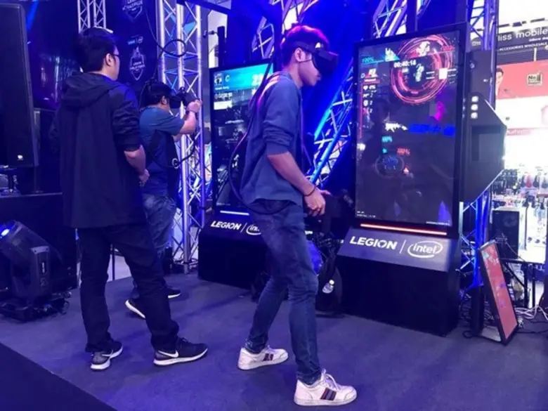 ปล่อยพลัง! เด็กดิจิทัลมีเดีย SPU คว้ารางวัลแข่งขัน VAR BOX Single Tournament Season 1 ครั้งแรกในไทย