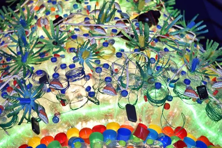 AIS บอกเล่าคุณค่า E-Waste ผ่านต้นคริสต์มาสทำจากขยะอิเล็กทรอนิกส์ ครั้งแรกของไทย พร้อมชวนคนไทยร่วมภารกิจรักษ์โลก Mission Green รับปีใหม่ 2020