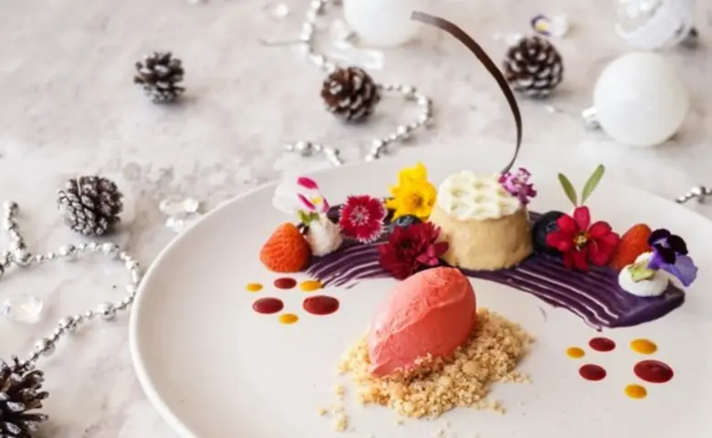 เฉลิมฉลองเทศกาลคริสต์มาสและปีใหม่ที่ไม่เหมือนใคร ณ โรงแรมเมอเวนพิค สุขุมวิท 15 กรุงเทพฯ!	