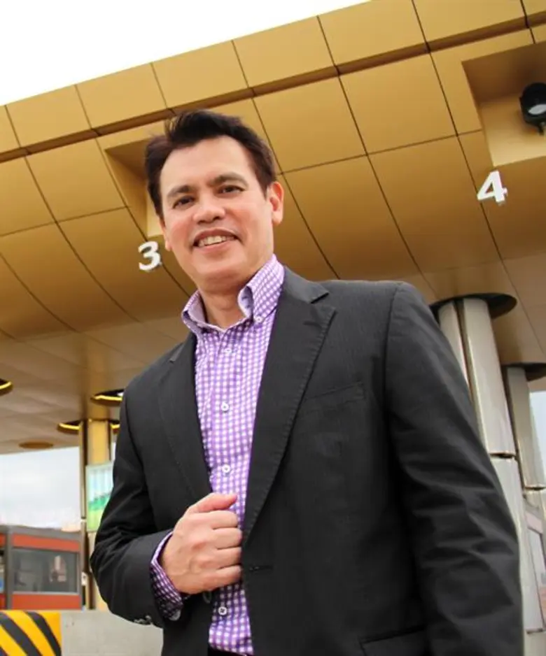 "ธานินทร์ พานิชชีวะ" บิ๊กบอส บมจ.ทางยกระด...