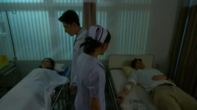 “ฟ้าใส” แพ้รัก ชวน “จูน” ให้สัญญากรีดแขน ลาโลก!!