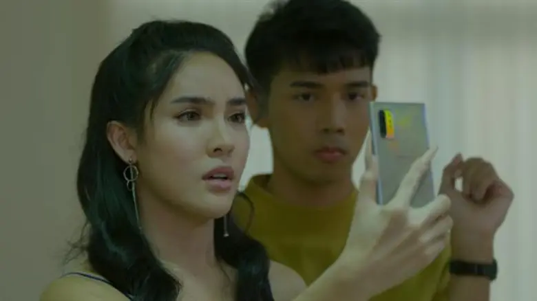 “ฟ้าใส” แพ้รัก ชวน “จูน” ให้สัญญากรีดแขน ลาโลก!!