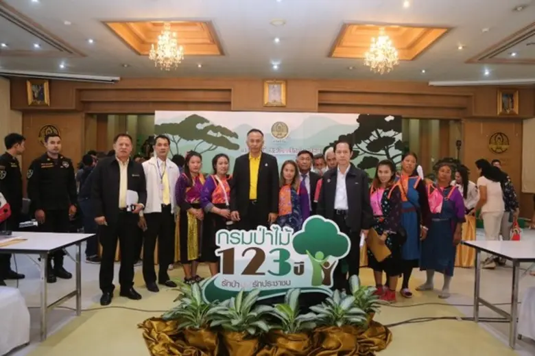 ตามที่นายอัจฉริยะ เรืองรัตนพงศ์ ประธานชมร...