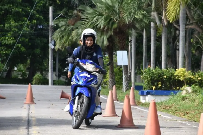 สพร.12 สงขลา รณรงค์ป้องกันและลดอุบัติเหตุทางถนน ช่วงเทศกาลปีใหม่ 2563 มุ่งสร้างความตระหนักและปลูกจิตสำนึกในการใช้รถใช้ถนน