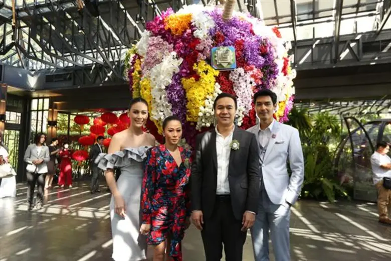 ส่งท้ายปีเก่า ต้อนรับปีใหม่ ได้อลังการสมค...