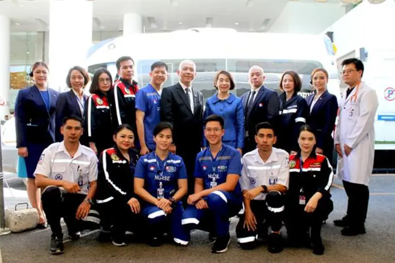 พญ. เมธินี ไหมแพง ผู้ช่วยประธานคณะผู้บริห...