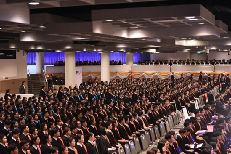 'ม.ศรีปทุม’จัดพิธีประสาทปริญญาบัตร ประจำปีการศึกษา 2561