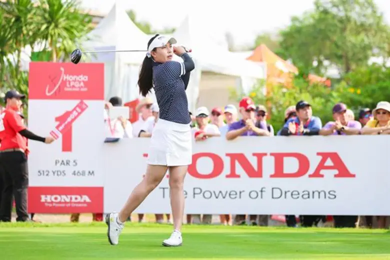 โอกาสสุดท้ายของแฟนกอล์ฟ “ฮอนด้า แอลพีจีเอ ไทยแลนด์ 2020” จองบัตรราคาพิเศษรอบ Lazy Bird วันนี้ - 5 มกราคม 2563 ! ร่วมลุ้นศึกดวลวงสวิงของนักกอล์ฟหญิงระดับโลก วันที่ 20-23 กุมภาพันธ์ 2563 ณ สยามคันทรีคลับ พัทยา โอลด์คอร์ส ชลบุรี