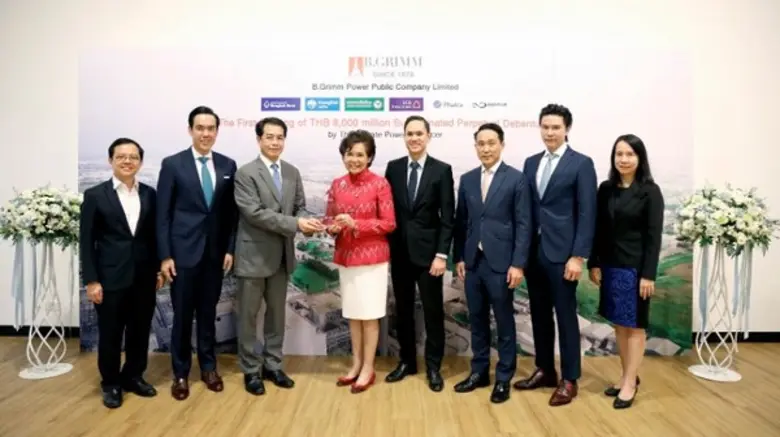 นางปรียนาถ สุนทรวาทะ (ที่ 4 จากซ้าย) ประธ...