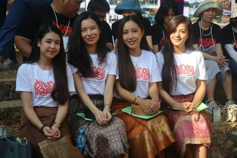 ไทย -ลาว ร่วมผลิตนักสร้างหนังระดับเยาวชน เปิดกิจกรรมเผยแพร่ด้านการผลิตภาพยนตร์สั้นสร้างสรรค์ศิลปะและวัฒนธรรมสองฝั่งโขง ครั้งที่ ๕ สร้างความร่วมมือ ความสัมพันธ์ระหว่างสองประเทศ ปั้นเด็กผลิตภาพยนตร์แบบมืออาชีพ การสร้างสื่อปลอดภัยและสร้างสรรค์