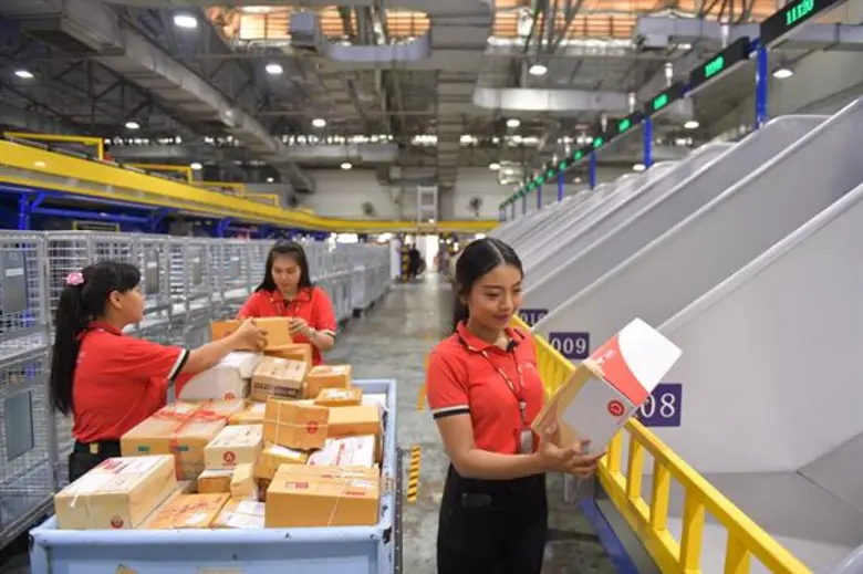 ไปรษณีย์ไทย ปูพรม “เครื่องคัดแยก” ประสิทธิภาพรองรับได้ 6,500,000 ชิ้นต่อเดือน มั่นใจ รับมือปริมาณสิ่งของฝากส่งปี 2563 ได้มากขึ้น