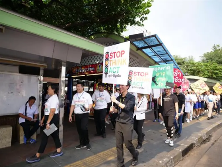 กทม.เดินหน้ารณรงค์ความปลอดภัยบนท้องถนน หวังลดสถิติอุบัติเหตุ เจ็บ ตาย ช่วงเทศกาลปีใหม่