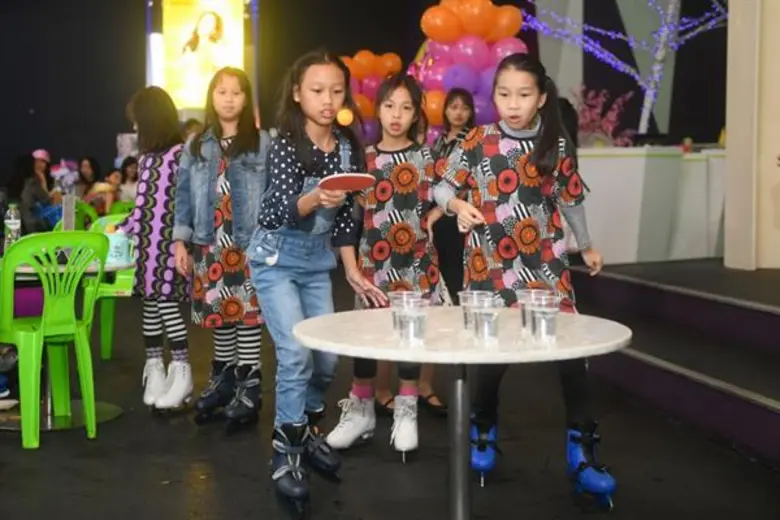 ซับซีโร่ ไอซ์สเก็ต คลับ ชวนบรรดาแฟนคลับรุ่นจิ๋วร่วมงาน Birthday Party On Ice @ Sub-Zero Ice Skate Club