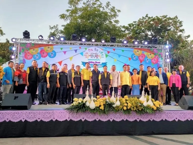 บริษัทฯ เฮงลิสซิ่ง ร่วมสนับสนุนน้ำดื่ม จำ...