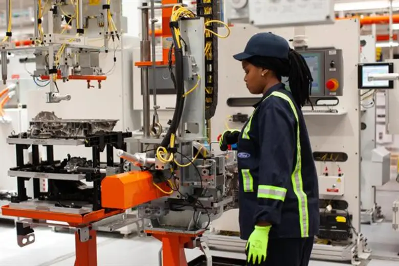 ฟอร์ด เรนเจอร์ กระบะ เพื่อพิชิตทุกการใช้งาน และการผจญภัยสมนิยาม “เกิดมาแกร่ง” กับประสบการณ์สุดเอ็กซ์คลูซีฟ ณ ดินแดนแอฟริกาใต้