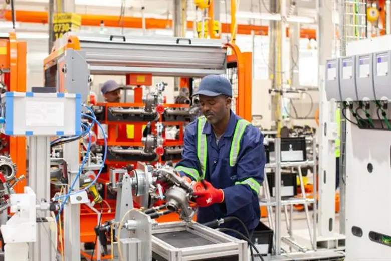 ฟอร์ด เรนเจอร์ กระบะ เพื่อพิชิตทุกการใช้งาน และการผจญภัยสมนิยาม “เกิดมาแกร่ง” กับประสบการณ์สุดเอ็กซ์คลูซีฟ ณ ดินแดนแอฟริกาใต้