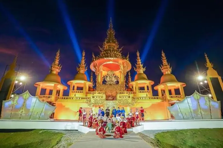 อาจารย์เฉลิมชัย ทำเซอร์ไพร์สแอบยิงพลุ 100...