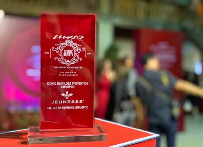ภาพข่าว: ผลิตภัณฑ์ RVL(TM) จาก เจอเนสส์ฯ คว้าสุดยอดผลิตภัณฑ์ความงามแห่งปี