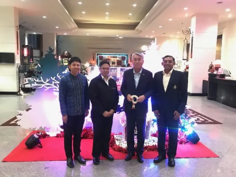 นายมนูญ วุฒิ ผู้จัดการทั่วไป โรงแรมเซ็นทา...