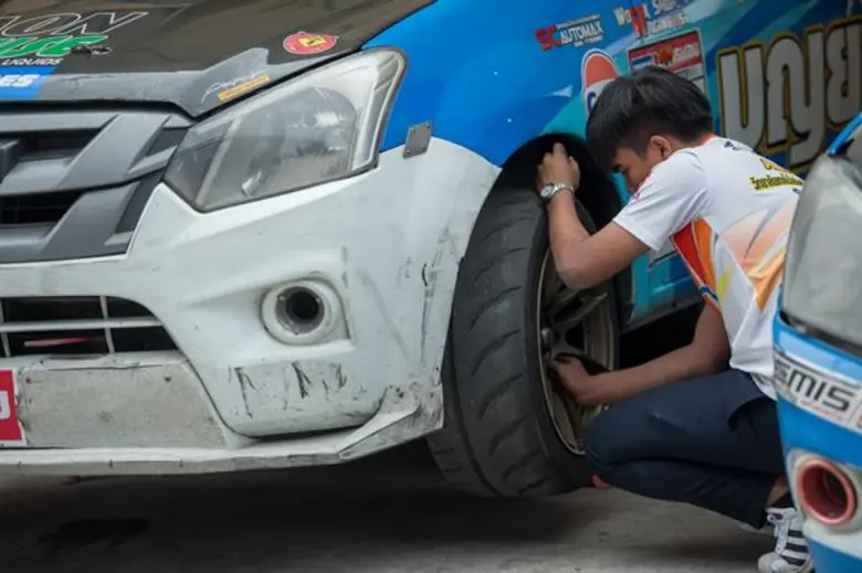 ยางโตโย ไทร์ โชว์ประสิทธิภาพยางประสิทธิภา...