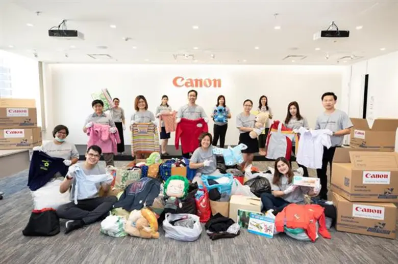 มร. ฮิโรชิ โยโกตะ ประธานบริษัท และประธานก...