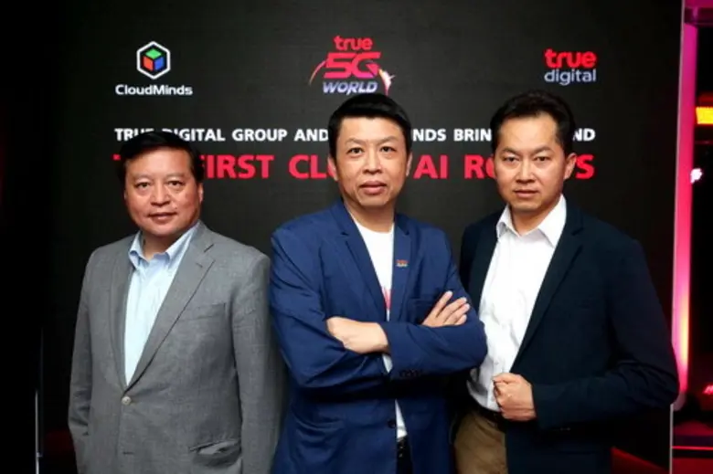 CLOUD AI ROBOT IS HERE! FOR THE FIRST TIME IN THAILAND TRUE DIGITAL GROUP AND CLOUDMINDS TEAM UP TO DEVELOP “ROBOT AS A SERVICE”