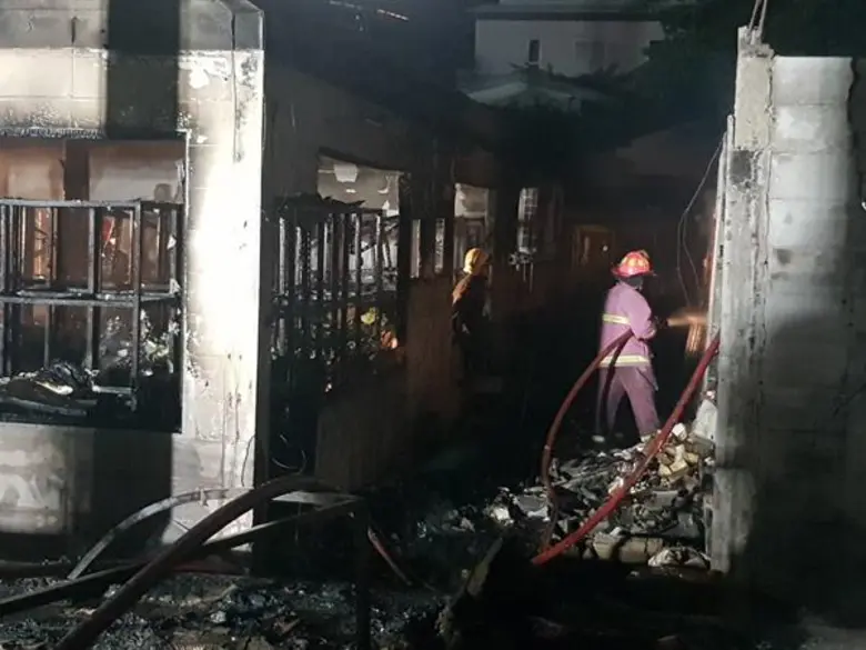 เคลียร์พื้นที่เพลิงไหม้ใช้เป็นแหล่งเก็บเอกสารเก่ารอทำลาย