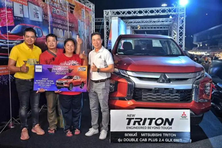 คุณยอดชาย ซื่อวัฒนากุล ผู้อำนวยการใหญ่สำน...