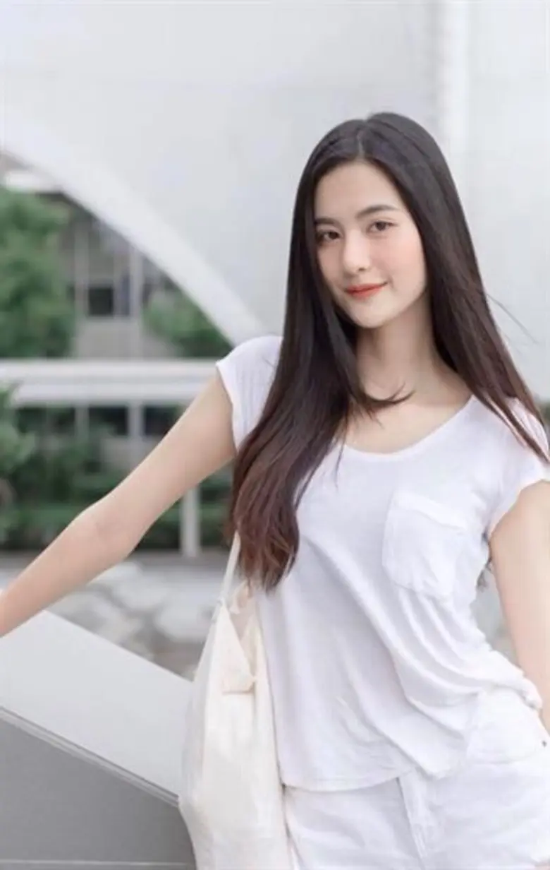 ส่องดีไซน์สุดชิค ถุงผ้ารักษ์โลก มะนาว-ฮาน่า-พลอย รุ่นพี่ มิสทีน ไทยแลนด์ ตอบทุกไลฟ์สไตล์