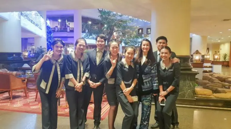 ตัวแทนโรงแรมพูลแมน ขอนแก่น ราชา ออคิด ให้...