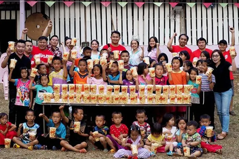 บริษัท โฟร์ ฟูดส์ จำกัด ผู้ผลิตและจัดจำหน...