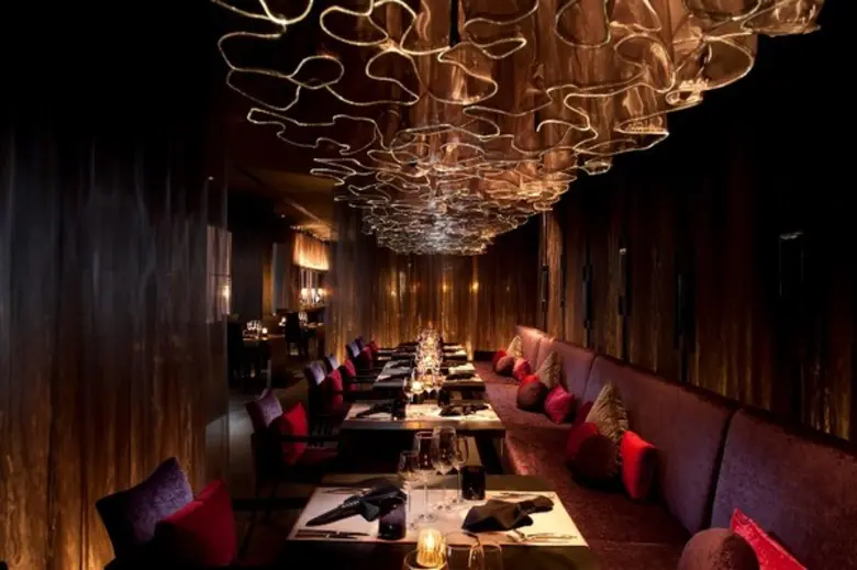 อิ่มอร่อยรับปีใหม่กับเมนูอาหารจีนจาก กุ้งมังกรภูเก็ต กุ้งลายเสือ ปูทะเล ณ แฟลร์ โรงแรมฮิลตัน พัทยา