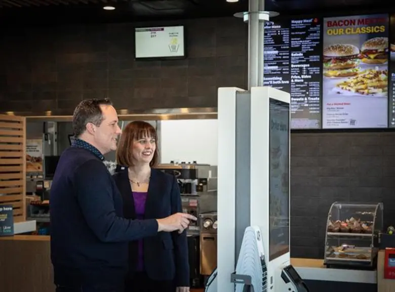 ฟอร์ดจับมือแมคโดนัลด์เปลี่ยนเยื่อกาแฟเป็นชิ้นส่วนรถยนต์ ตอกย้ำพันธกิจเพื่อสิ่งแวดล้อมที่ยั่งยืน