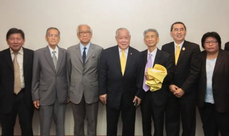 สุนทร อรุณานนท์ชัย เป็นประธานประชุมคณะกรร...