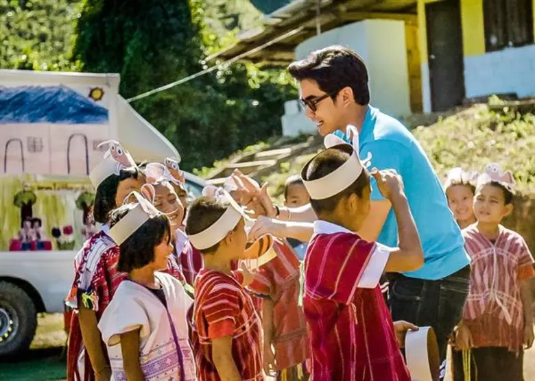 “ฌอห์ณ จินดาโชติ” ขึ้นเหนือ ฝ่าทางสุดโหด ลงพื้นที่แม่ฮ่องสอน ถ่ายหนังสั้นร่วมกับ “ยูนิเซฟ”