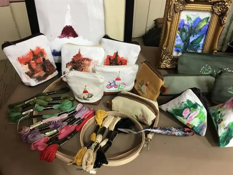 ภูมิปัญญาท้องถิ่นหรือภูมิปัญญาชาวบ้าน เป็...