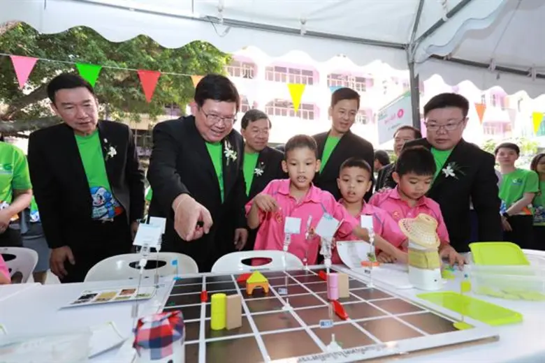 เริ่มแล้ว “ถนนสายวิทยาศาสตร์” ต้อนรับวันเด็กแห่งชาติ 63