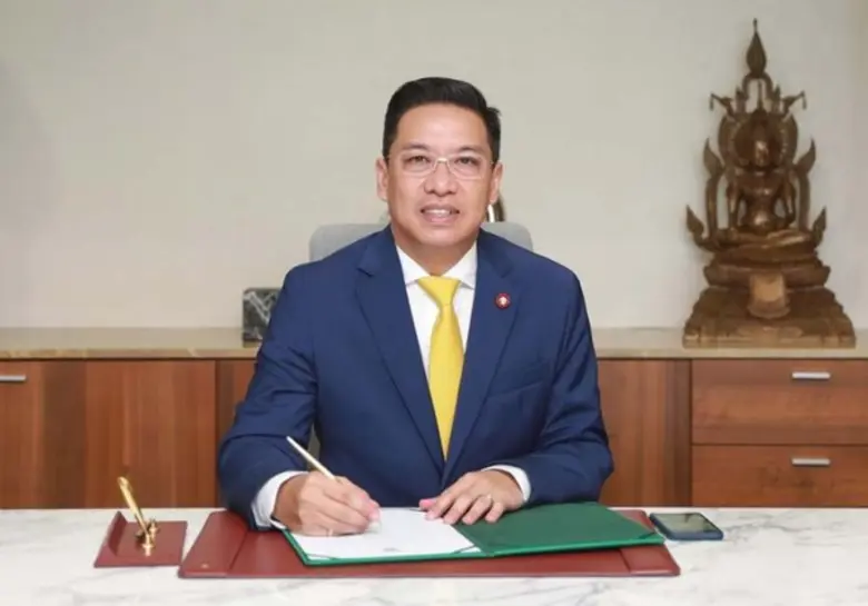 นายพุทธิพงษ์ ปุณณกันต์ รัฐมนตรีว่าการกระท...