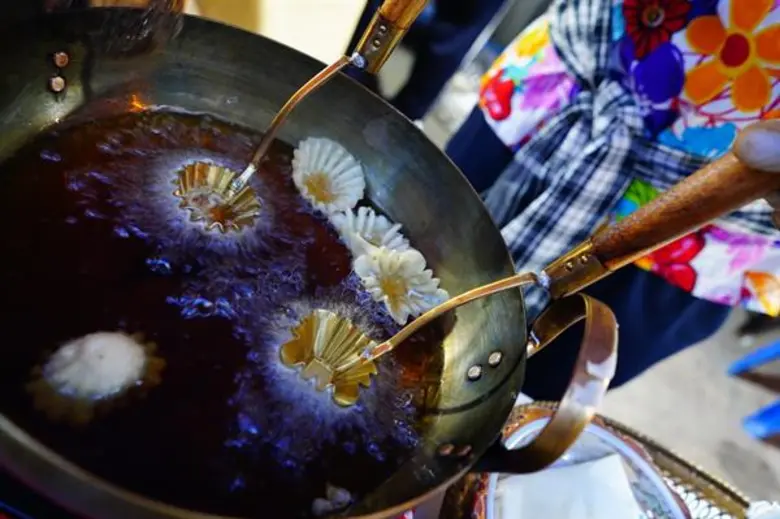 อาชีวะส่งความสุข วัดพัฒนาประชาคม ร่วมฉลองพระอาราม 192 ปี วัดประยุรวงศาวาสววรวิหาร