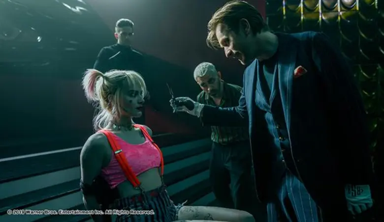 วอร์เนอร์ บราเธอร์ พิกเจอร์ส จัดเต็มให้แฟ...