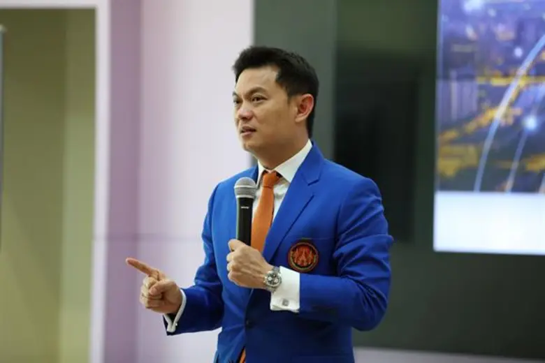 อธิบการดี สจล. คว้ารางวัล “2019 DX Leader for Thailand” สะท้อนบทบาทผู้นำสถาบันการศึกษาแห่งการเปลี่ยนแปลงในยุคดิจิทัลดิสรัปชั่น