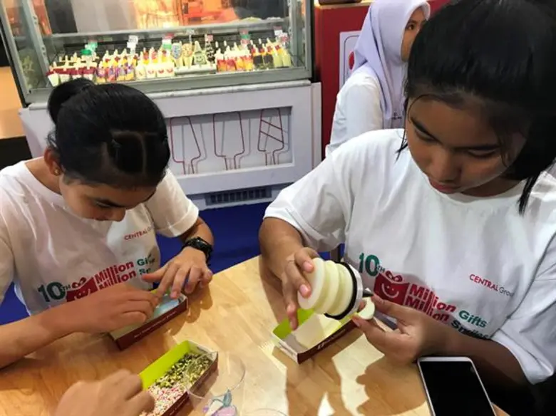 เติมฝันวันเด็ก ท่องดินแดนมหัศจรรย์กับน้องๆ จังหวัดชายแดนใต้ในโครงการ มิลเลี่ยนกิฟท์ มิลเลี่ยนสมายล์ ปีที่10