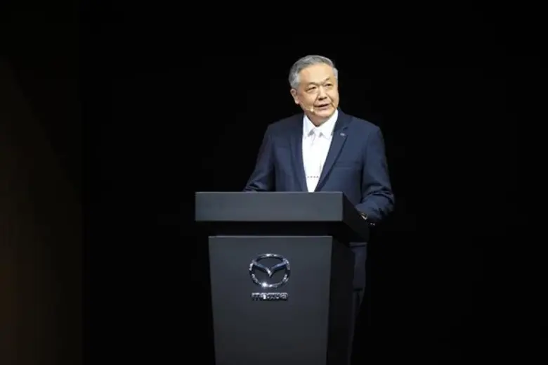 มาสด้า2 แรงไม่หยุดครองแชมป์ตลาดเก๋งเล็ก 2 ปีติด CX-8 กำลังฮ็อตสุด ปี 2563 ตั้งเป้ายอดขายทะลุ 6 หมื่นคัน