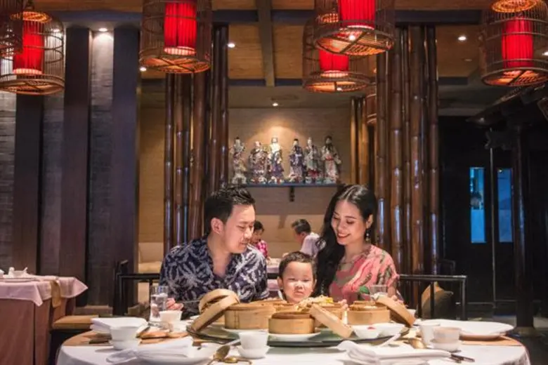 เทศกาลตรุษจีนถือได้ว่าเป็นเทศกาลที่มีความ...