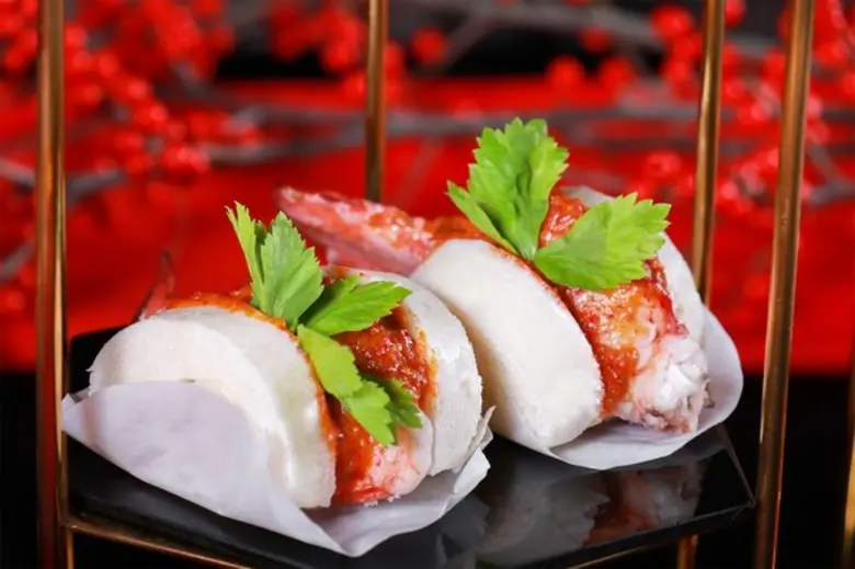 เดอะ เซนต์ รีจิส กรุงเทพฯ เชิญทุกท่านเปิด...