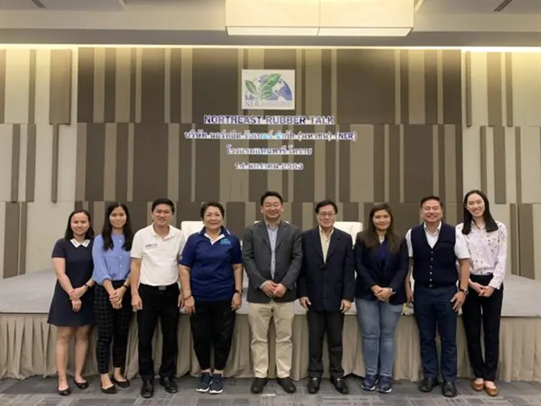 คุณชูวิทย์ จึงธนสมบูรณ์ (กลาง) ประธานเจ้า...