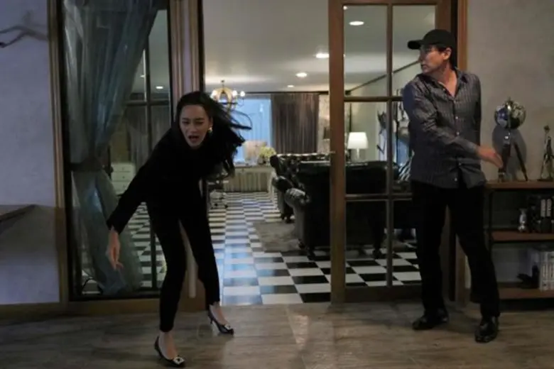 “บี” ซ่าไม่ออก!!  เจอ “วิลลี่” บุกโมเดลลิ่ง ใน “สงครามนักปั้น2”