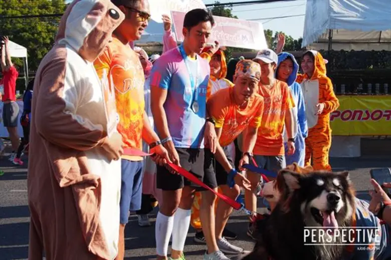“เปอร์ สุวิกรม” ตื่นตา!! “นายกตุ้ย” สร้างความฮือฮา พลิกโฉมใหม่บางแสน สวยสะอาดสู่มาตรฐานโลก”